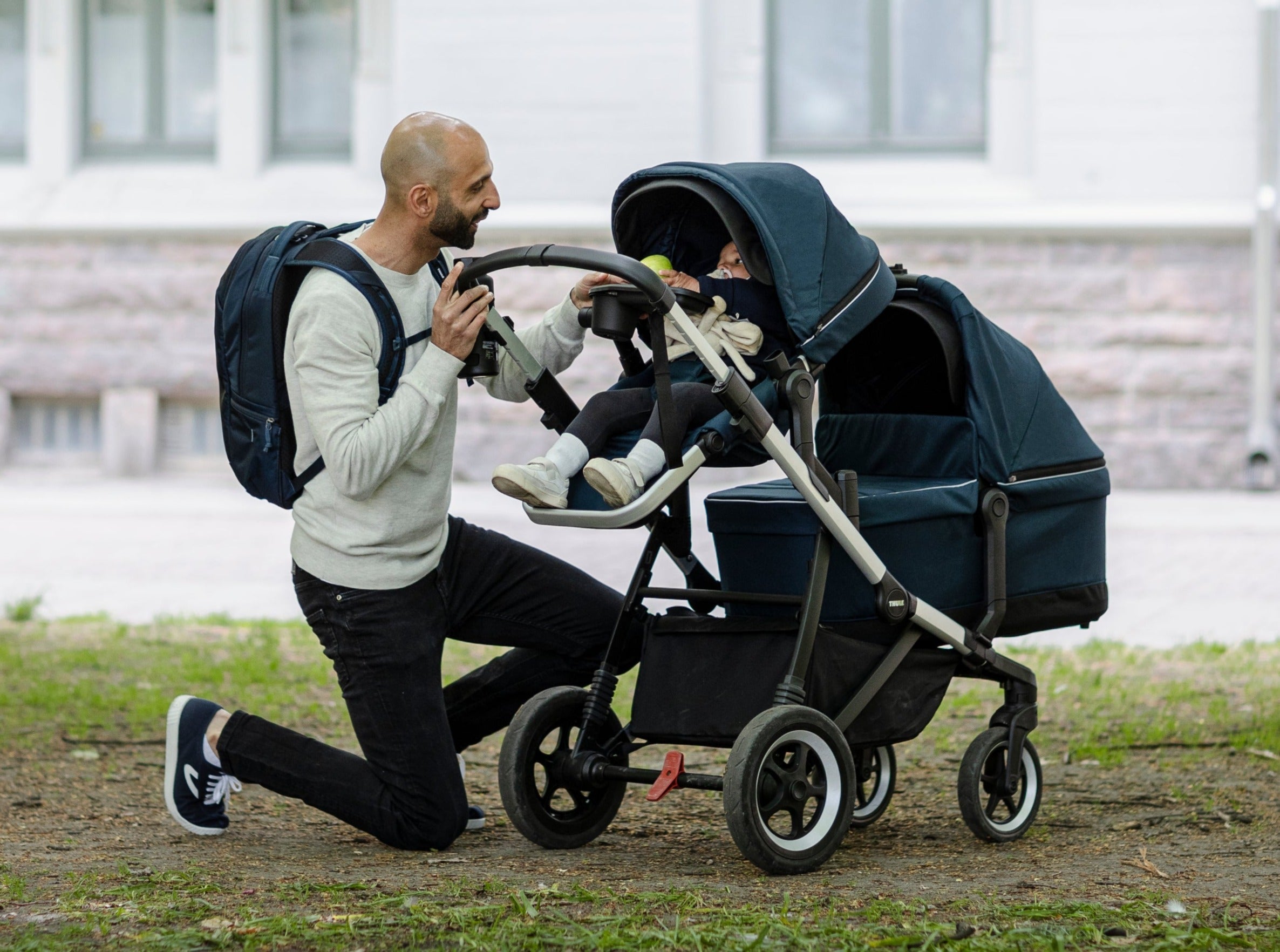 Thule Sleek Double Stroller with bassinet