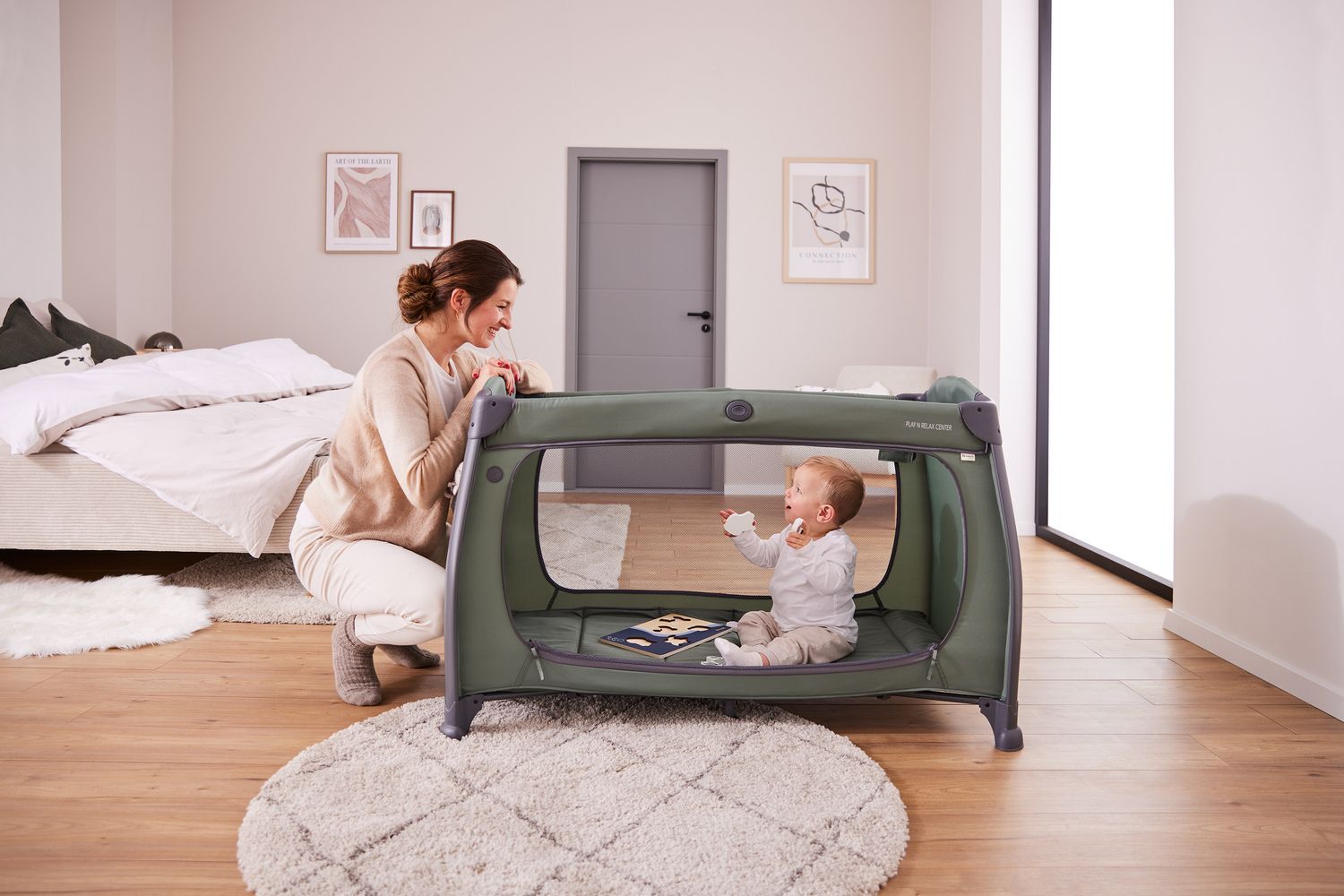 Hauck Play N Relax Travel Cot