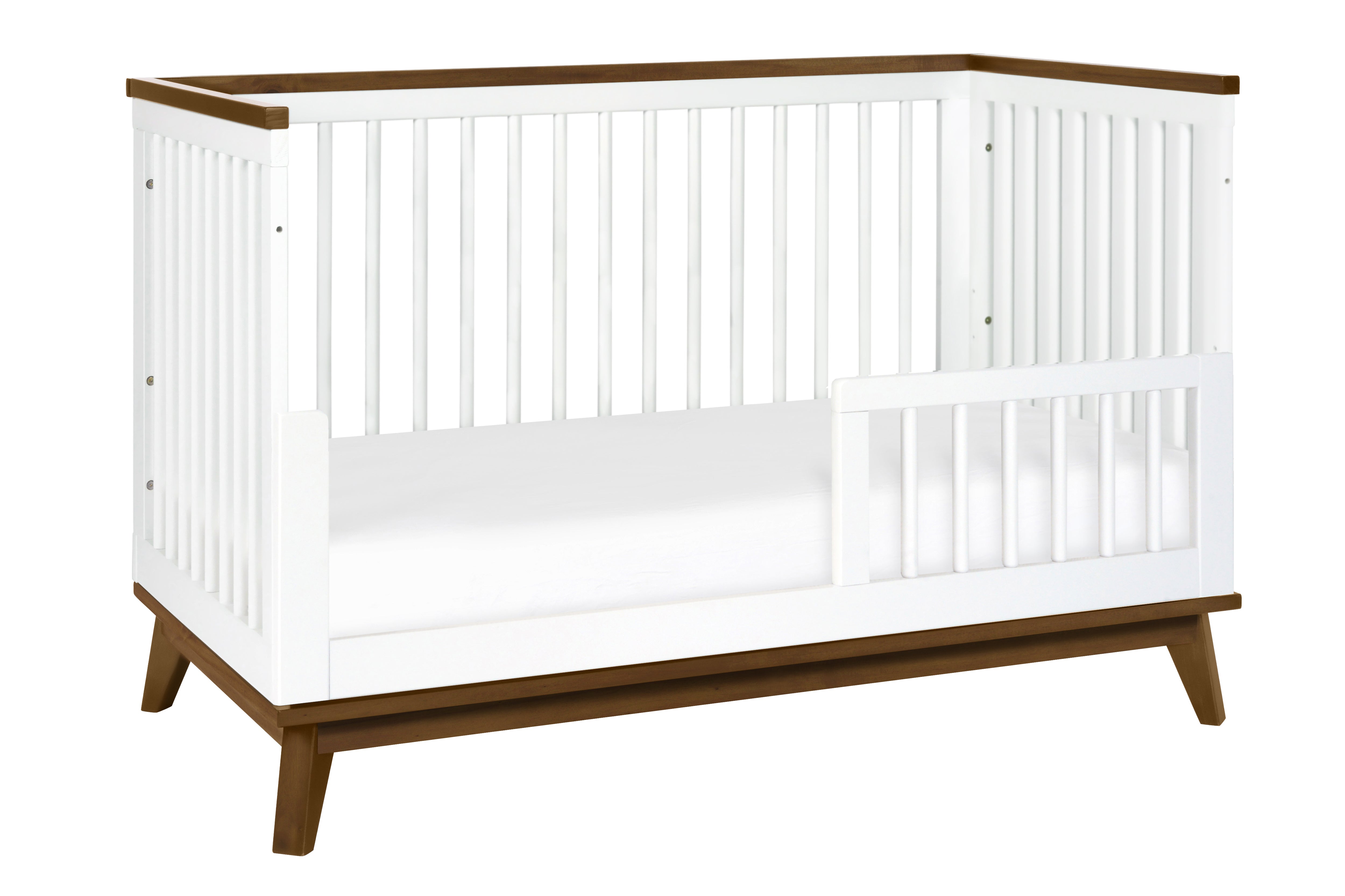 Babyletto Scoot Crib White Walnut#color_white-and-walnut