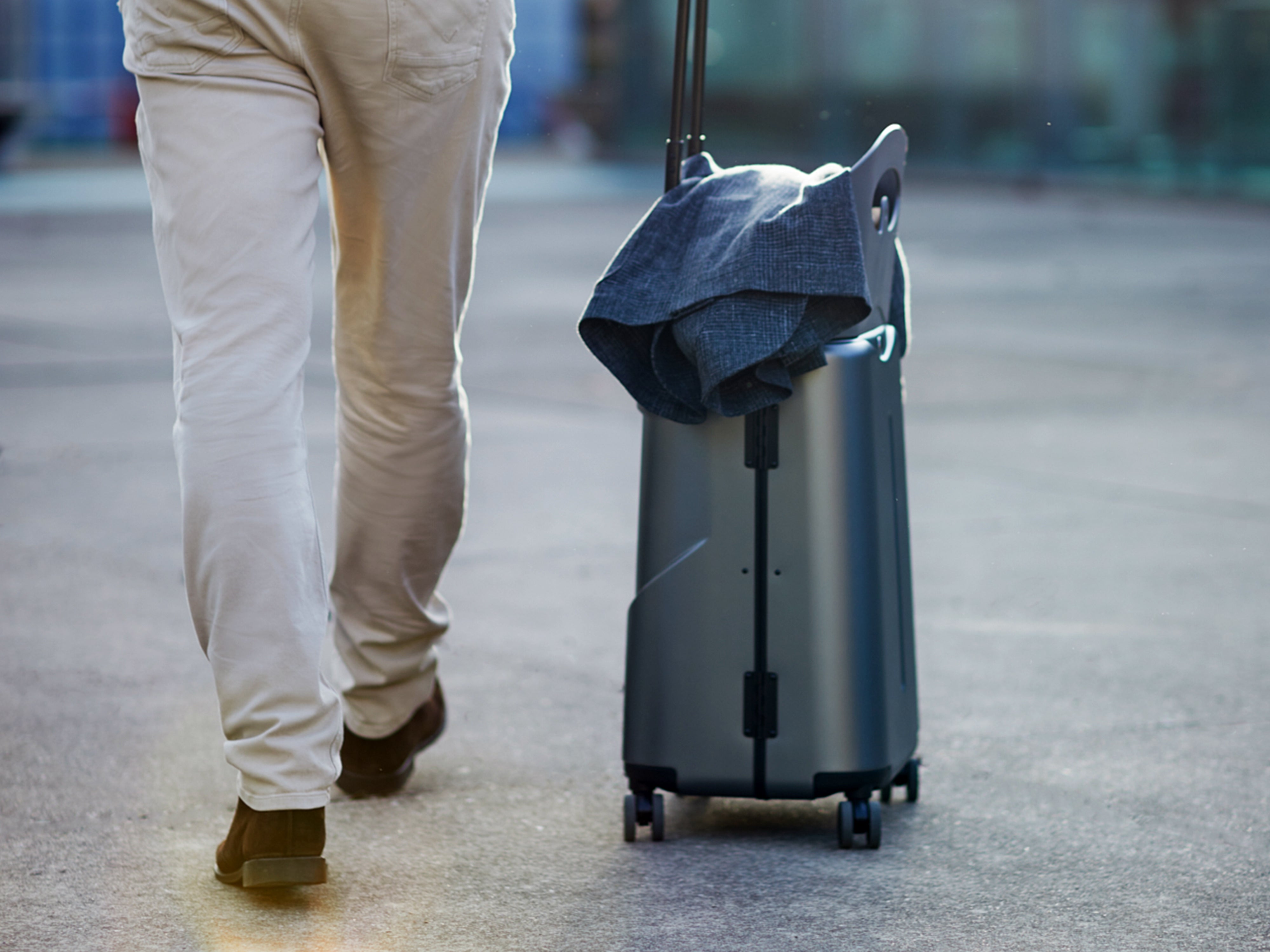 luggage with 360 wheel spin