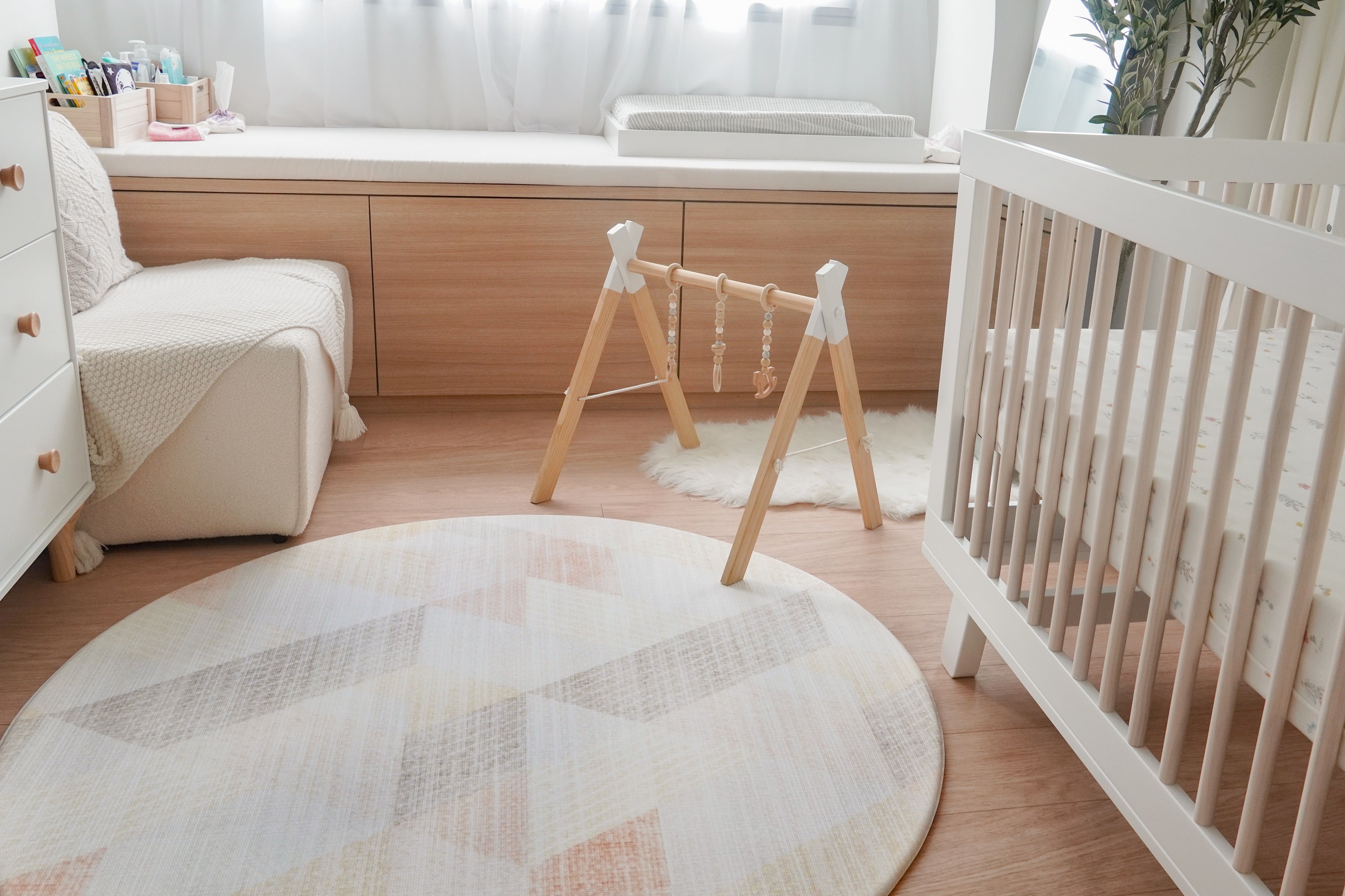 lollibly sand dune round play mat in nursery