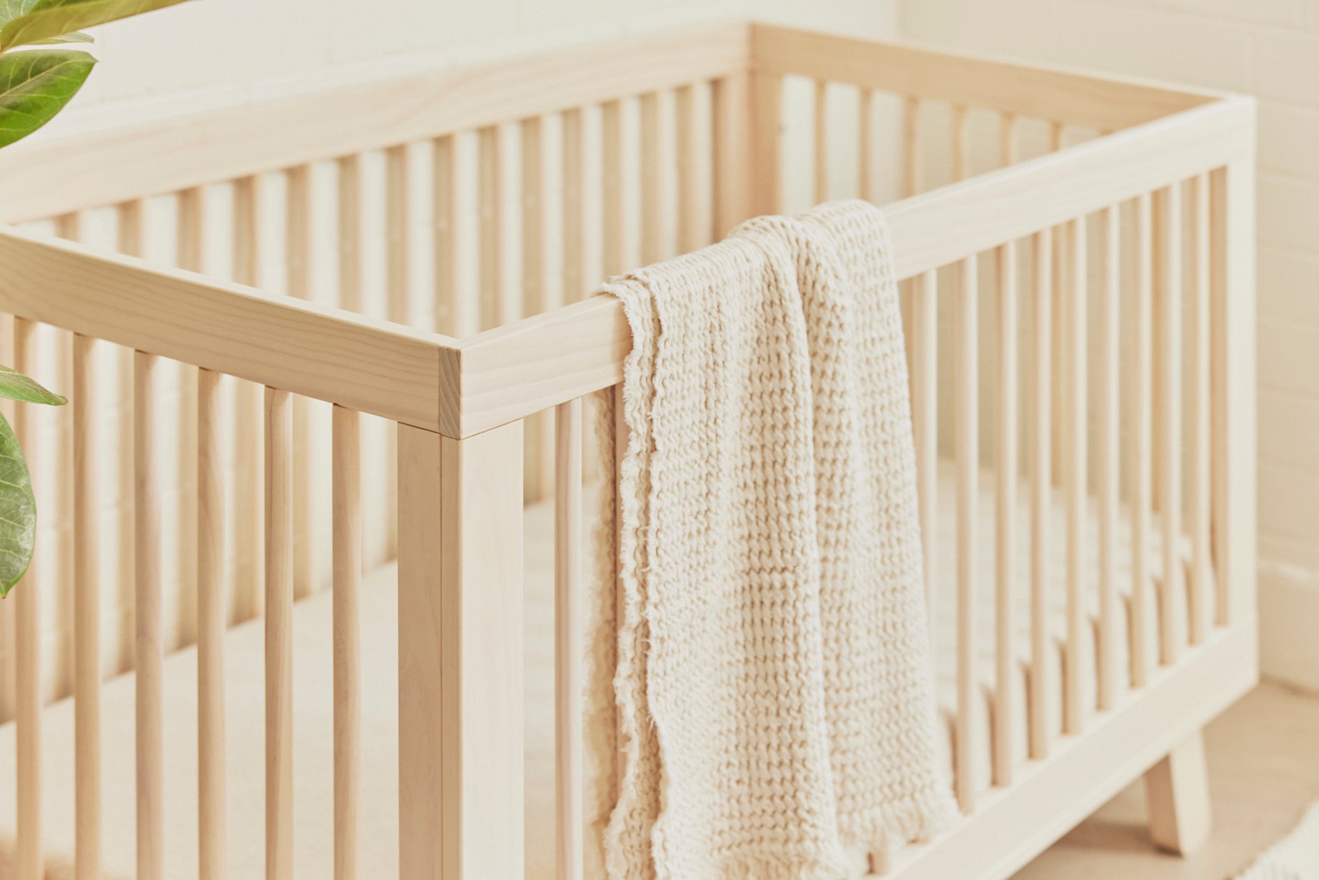 babyletto hudson crib washed#color_washed-natural