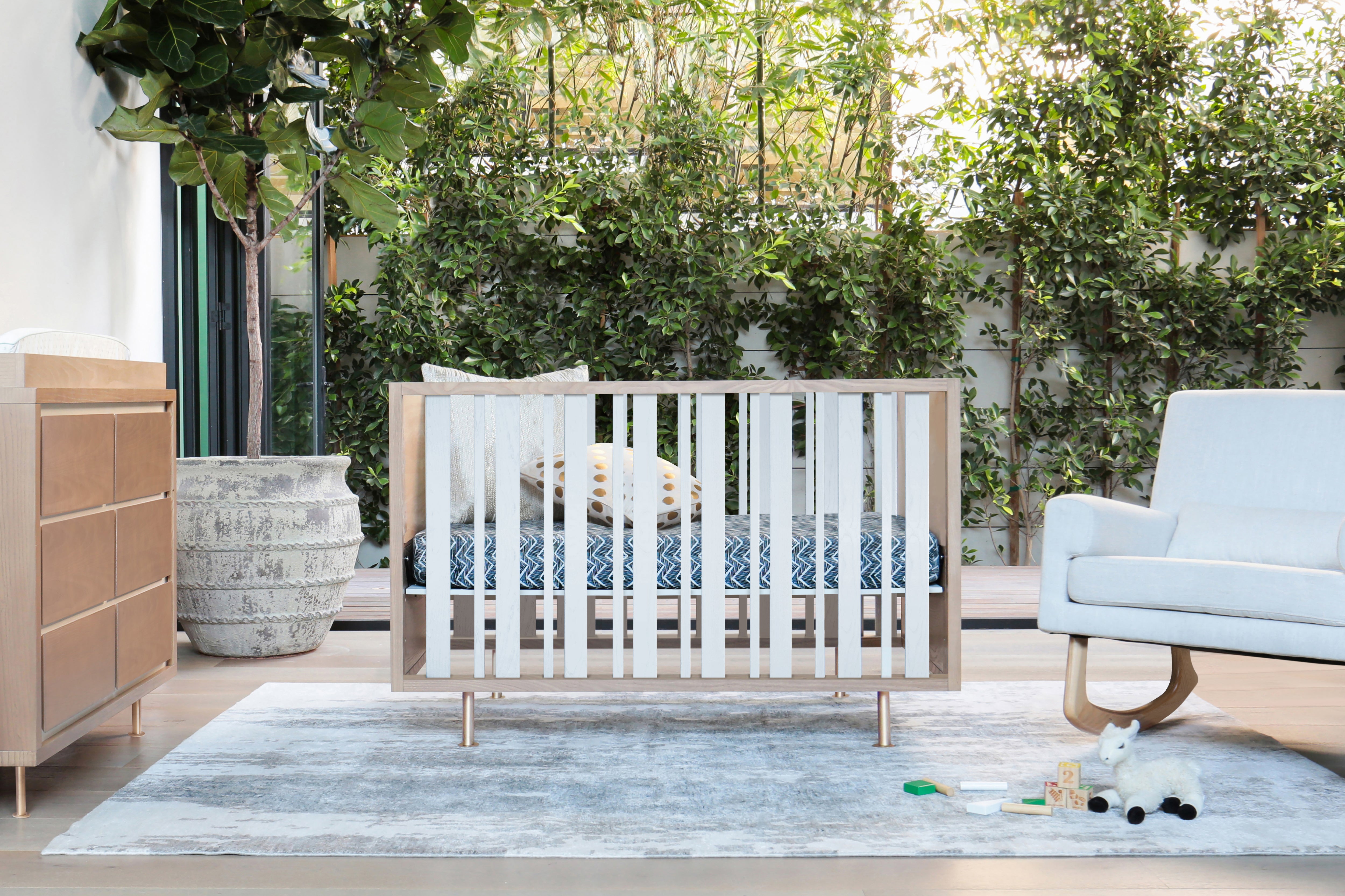 Nursery Works Novella 3-in-1 Convertible Crib Stained Ash Ivory#color_stained-ash-and-ivory