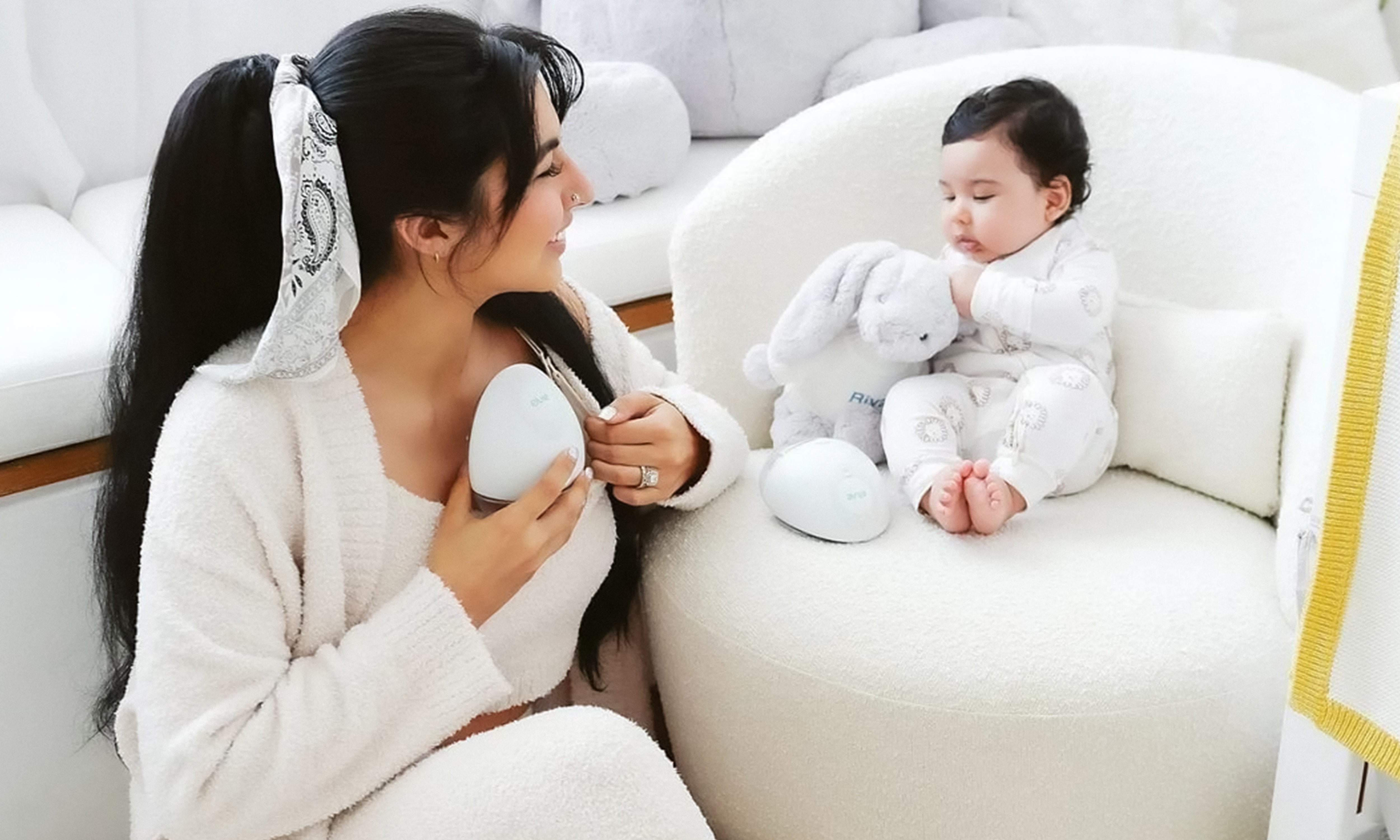 electric wearable silent breast pump nursing mother