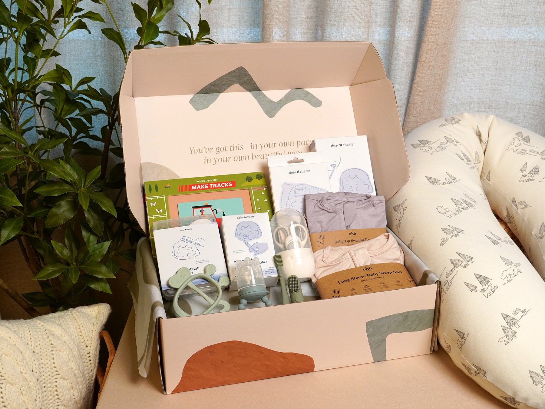 premium gift hamper for new moms postpartum