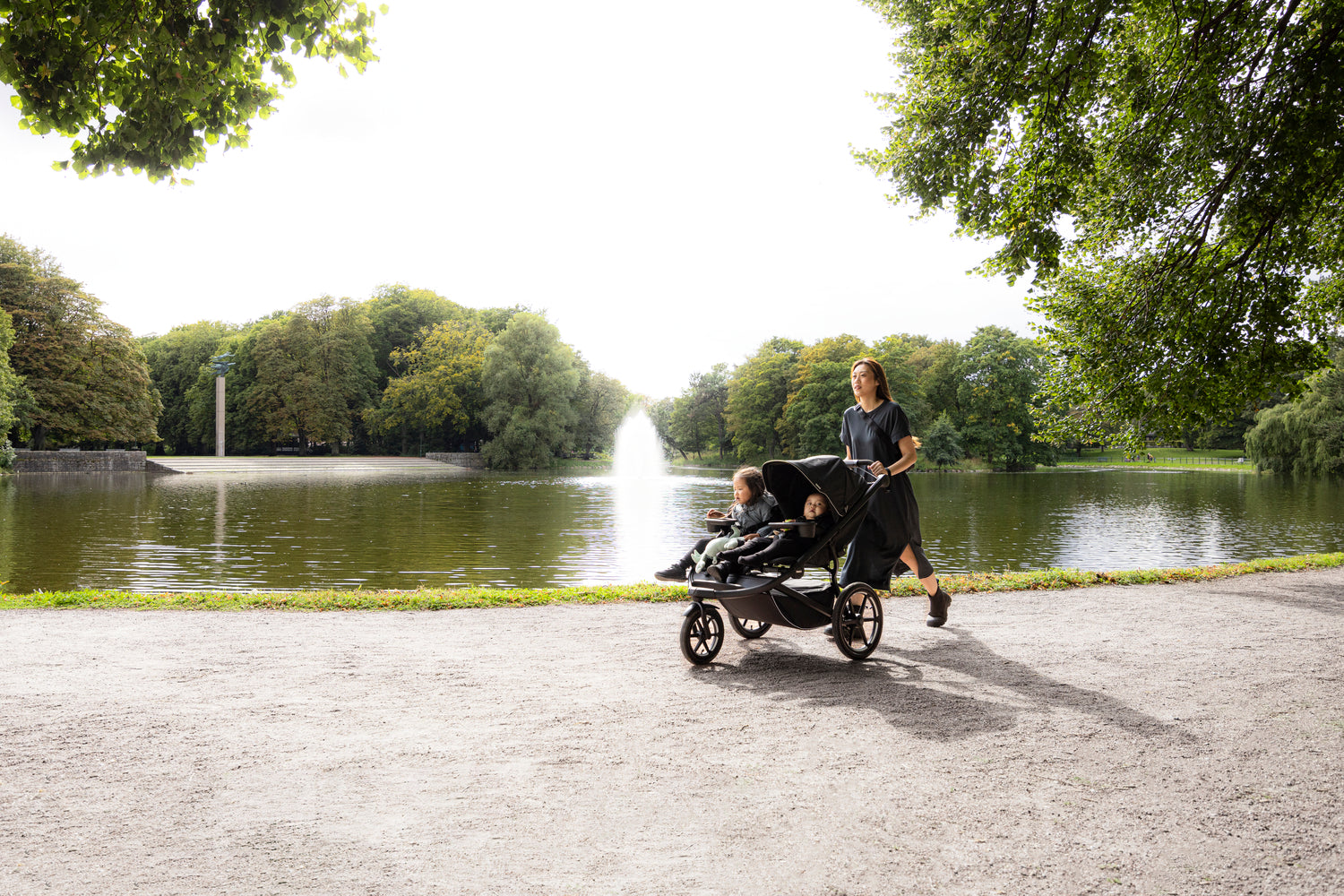 Thule Urban Glide 3 Double: All-Terrain Jogging Stroller