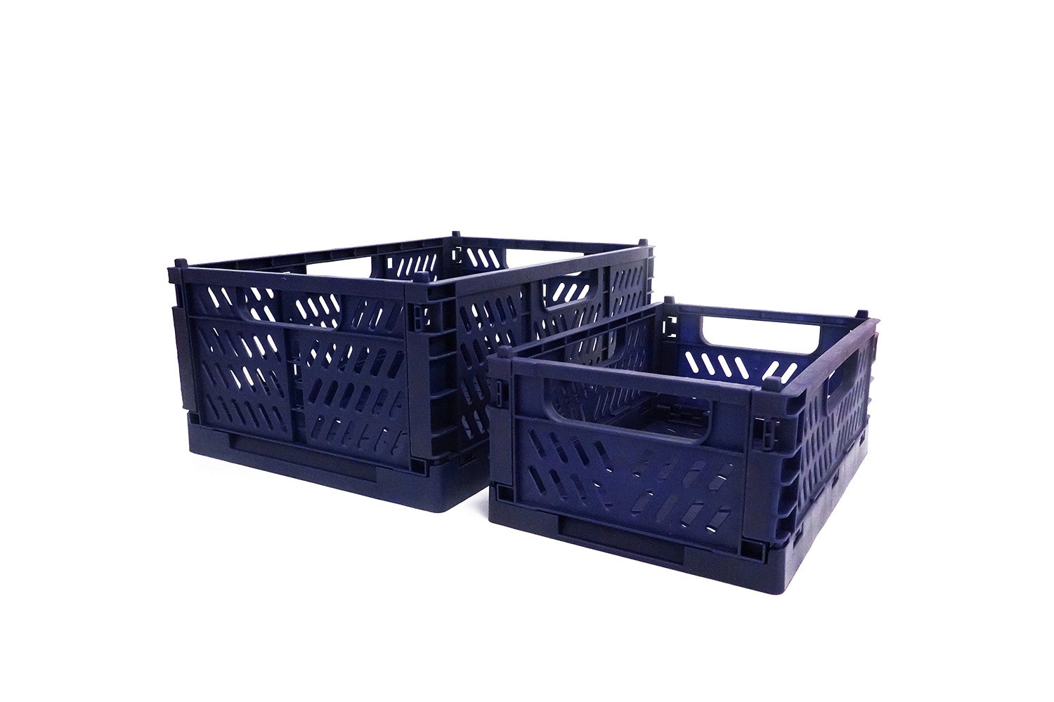 small and medium hatchling ez crate in deep sea blue