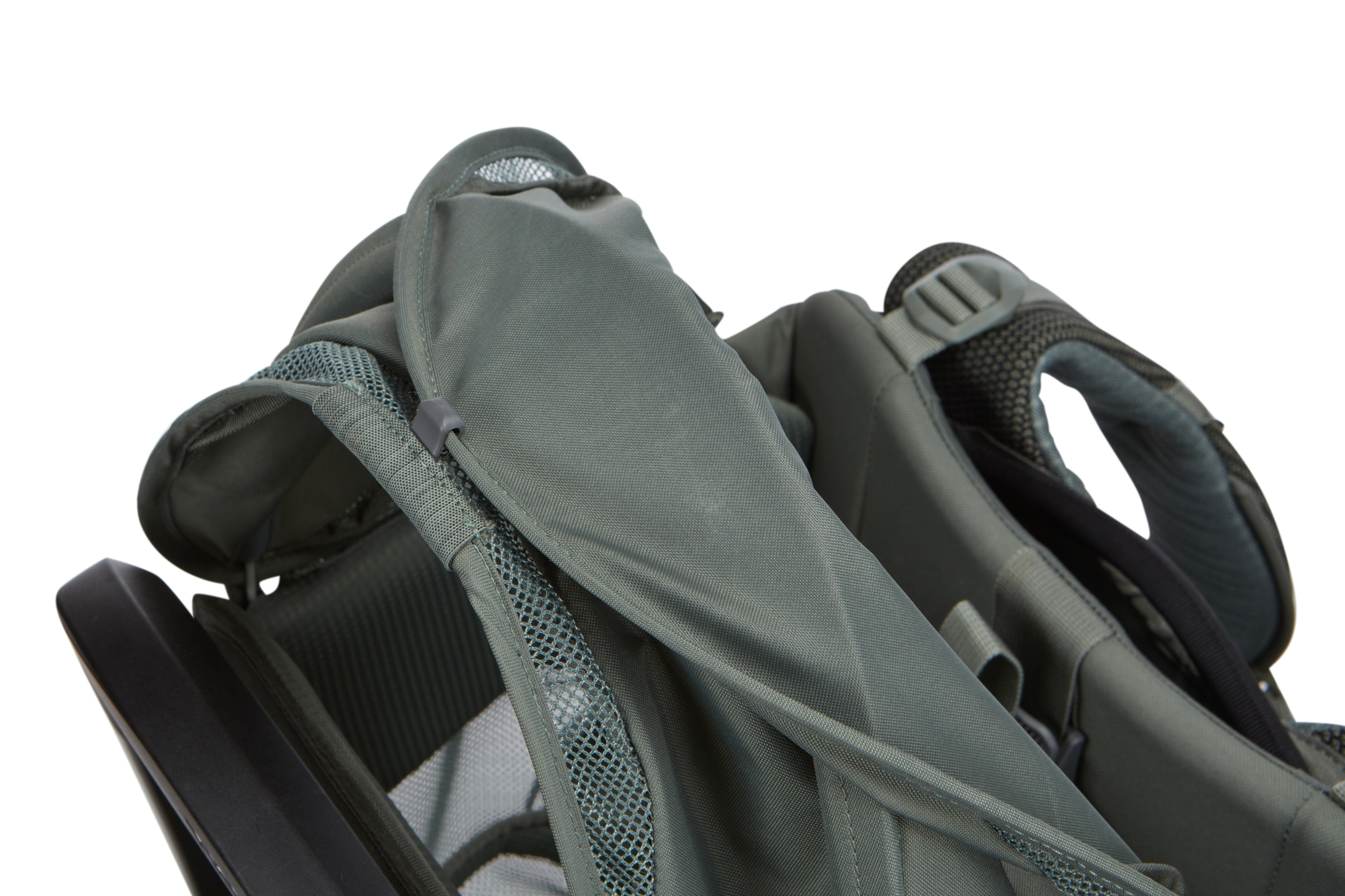 Thule Child Carrier Backpack Sapling close up of canopy Agave Green