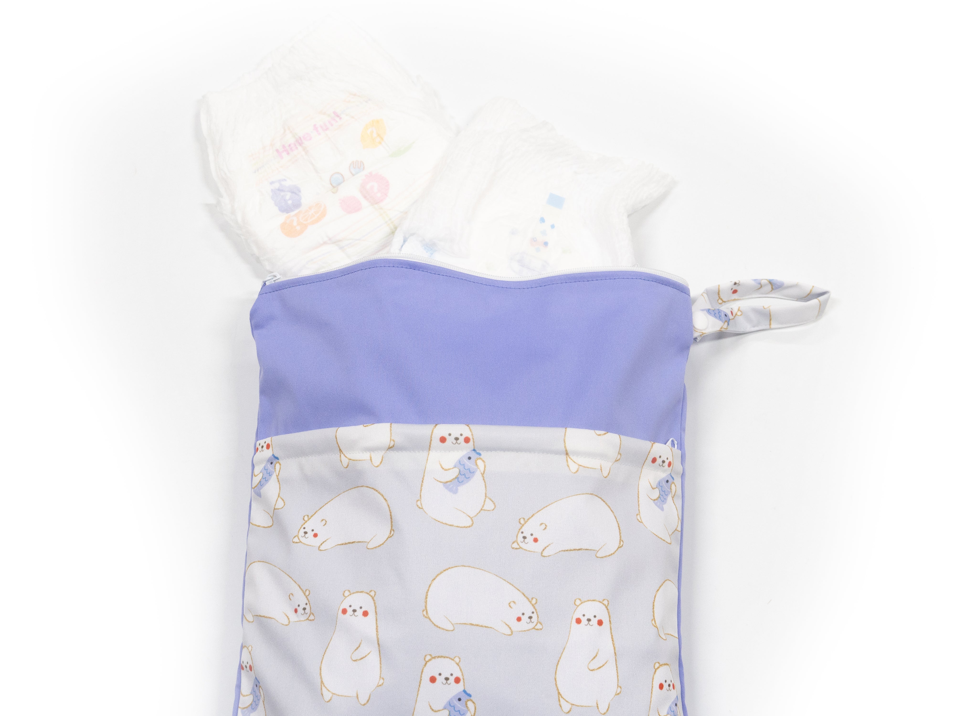 maru frost waterproof wet bag with diapers